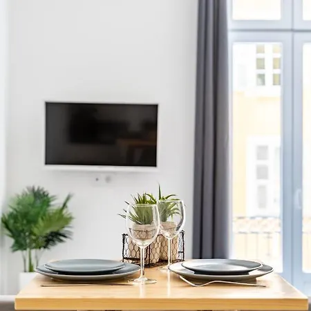Apartamento 1 Cassini - Magnifique 2 Pieces Place Garibaldi - Balcon Niza