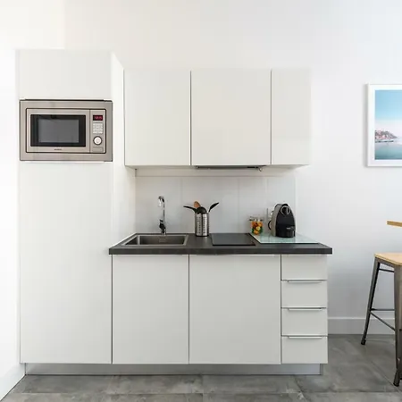 Apartamento 1 Cassini - Magnifique 2 Pieces Place Garibaldi - Balcon *
